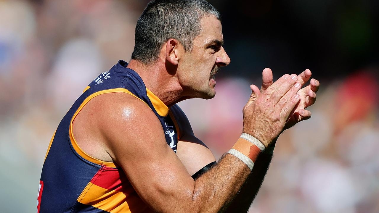 AFL 2025: Treatment of Adelaide Crows' Taylor Walker called out