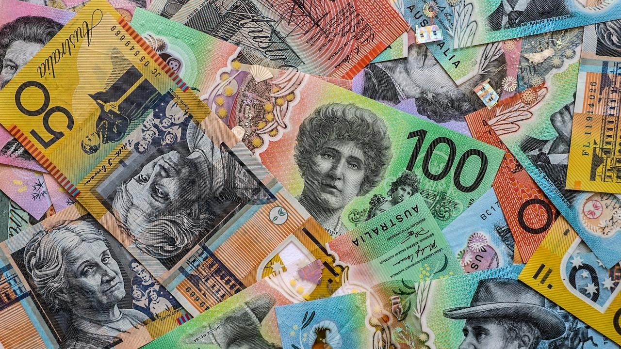 Households face up to $228 electricity bill hike after AER issues final default market prices