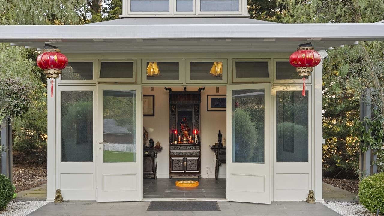 Kilsyth estate with Buddhist shrine tipped for $7m+ record sale