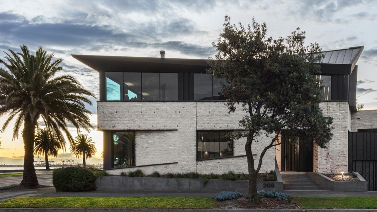 Self-tan mogul lists luxe Middle Park beachfront pad for $15.9m+