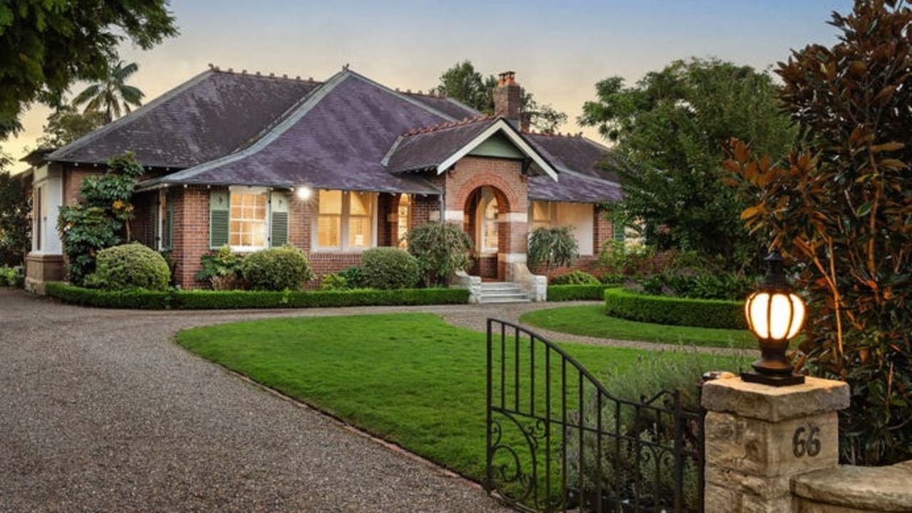 Killara home of sporting legends up for sale