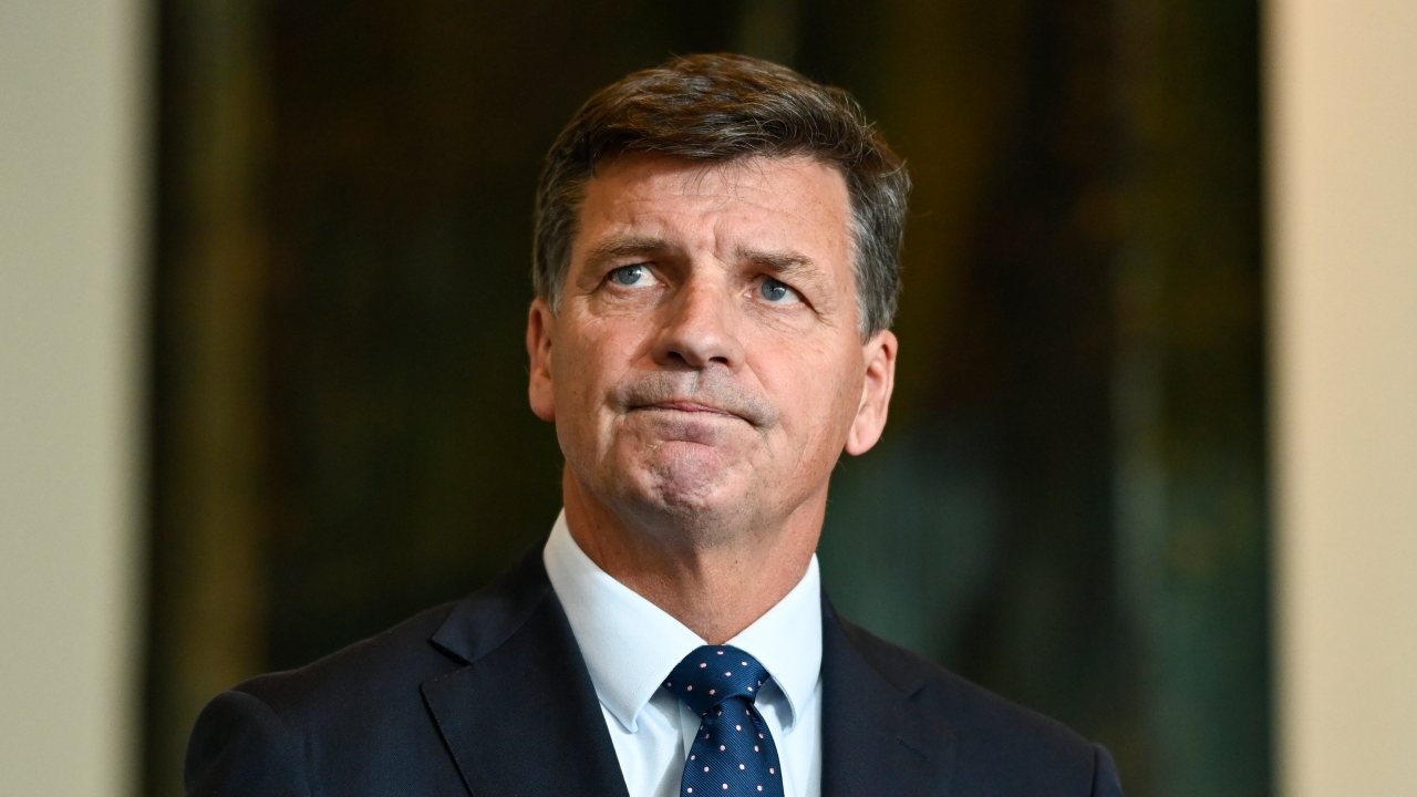 'Liberal bashing' SMH Letters editor serves Angus Taylor 'thigh-slapping" nickname straight from schoolyard