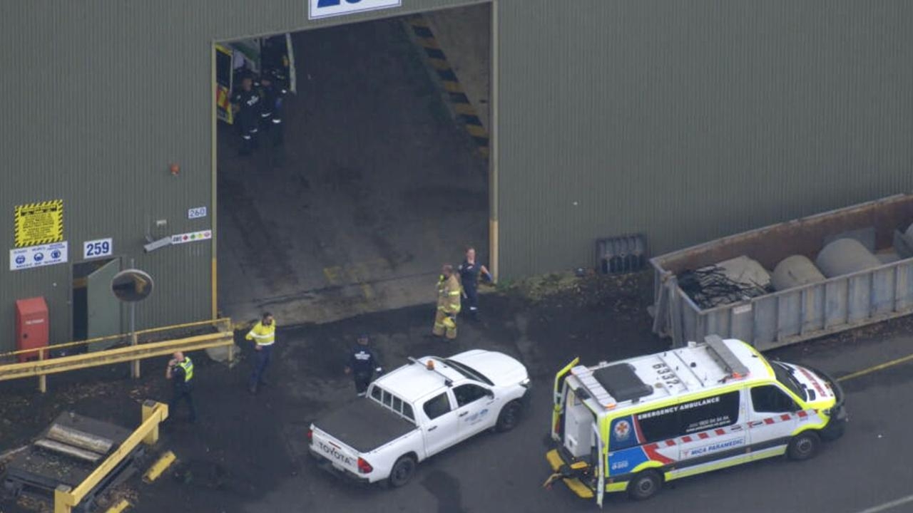 Factory incident, Woman's leg seriously injured in Hastings, Victoria