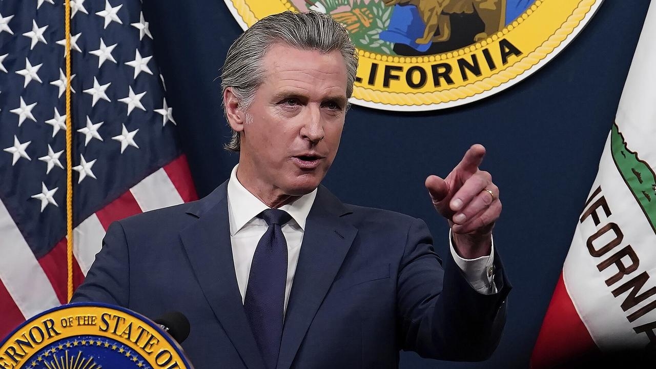 Gavin Newsom's migrant healthcare backflip signals ‘changing winds' for Democrats