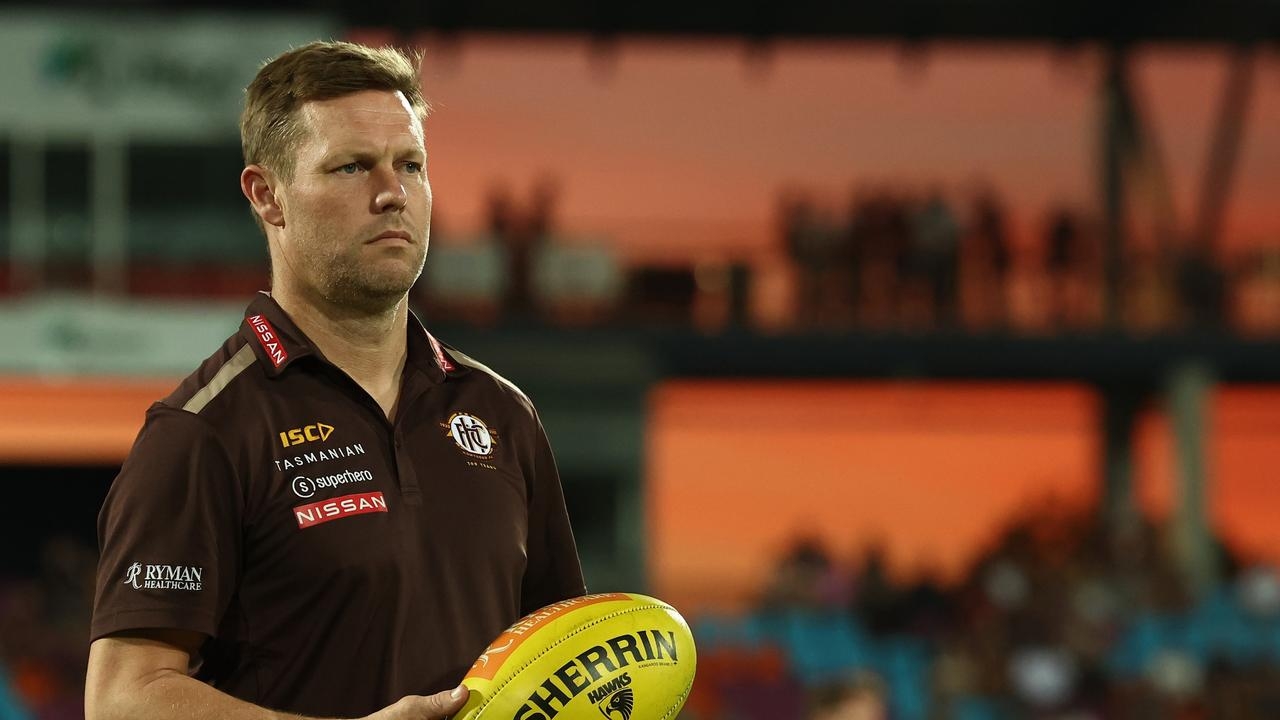 AFL 2025: Hawthorn coach Sam Mitchell wants his side to ‘throw our own punches'
