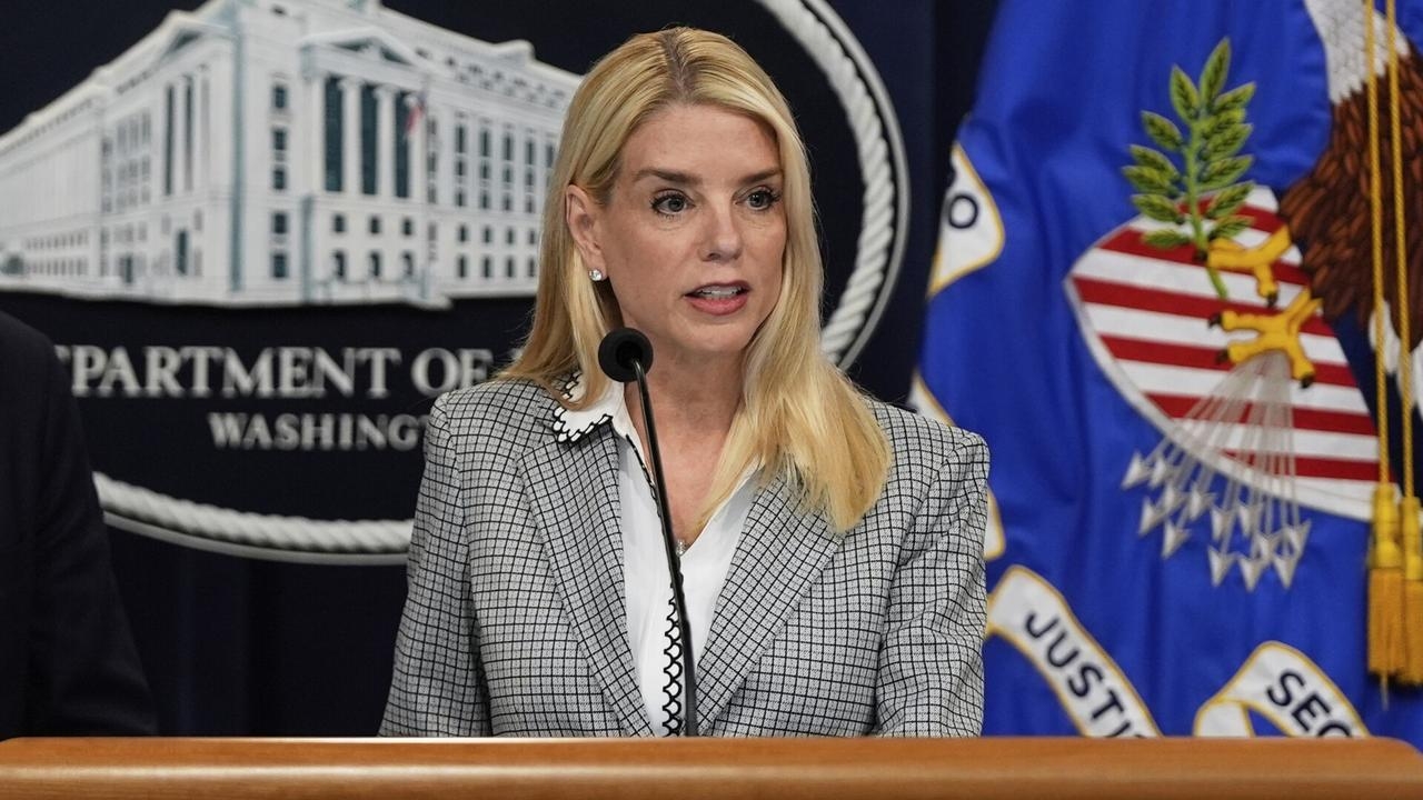 Mistaken deportee returns to US to face human smuggling charges