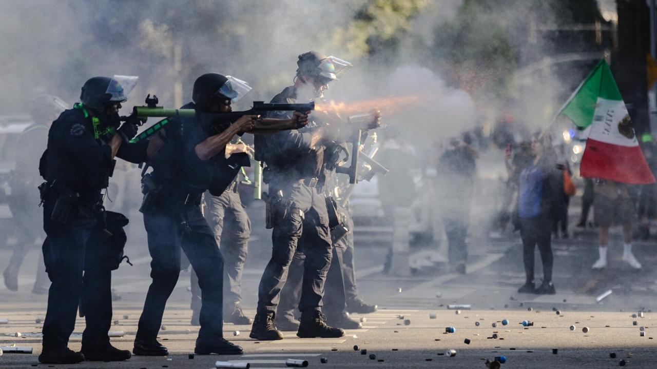 LA protests ‘looking for a reason' to revolt and vandalise property