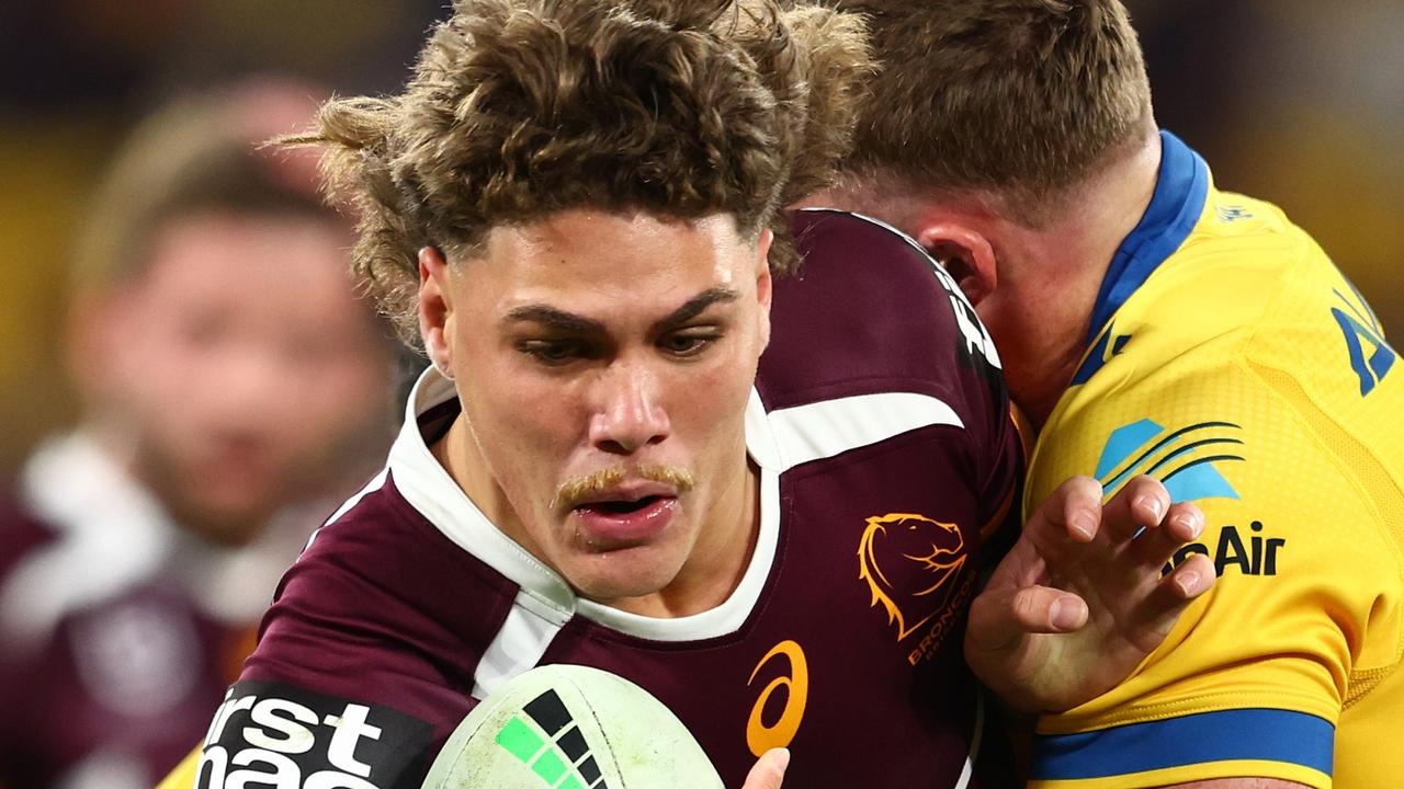 ‘Could ruin his career': Shock Walsh fear as Broncos urged not to ‘crush his spirit'