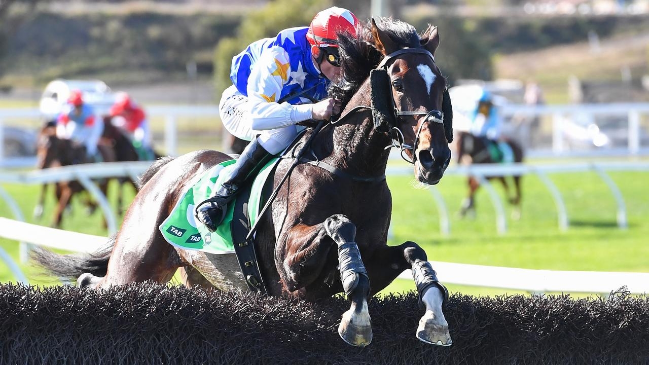 Duke Of Bedford blows rivals away to claim Grand Annual Steeplechase by 12 lengths.