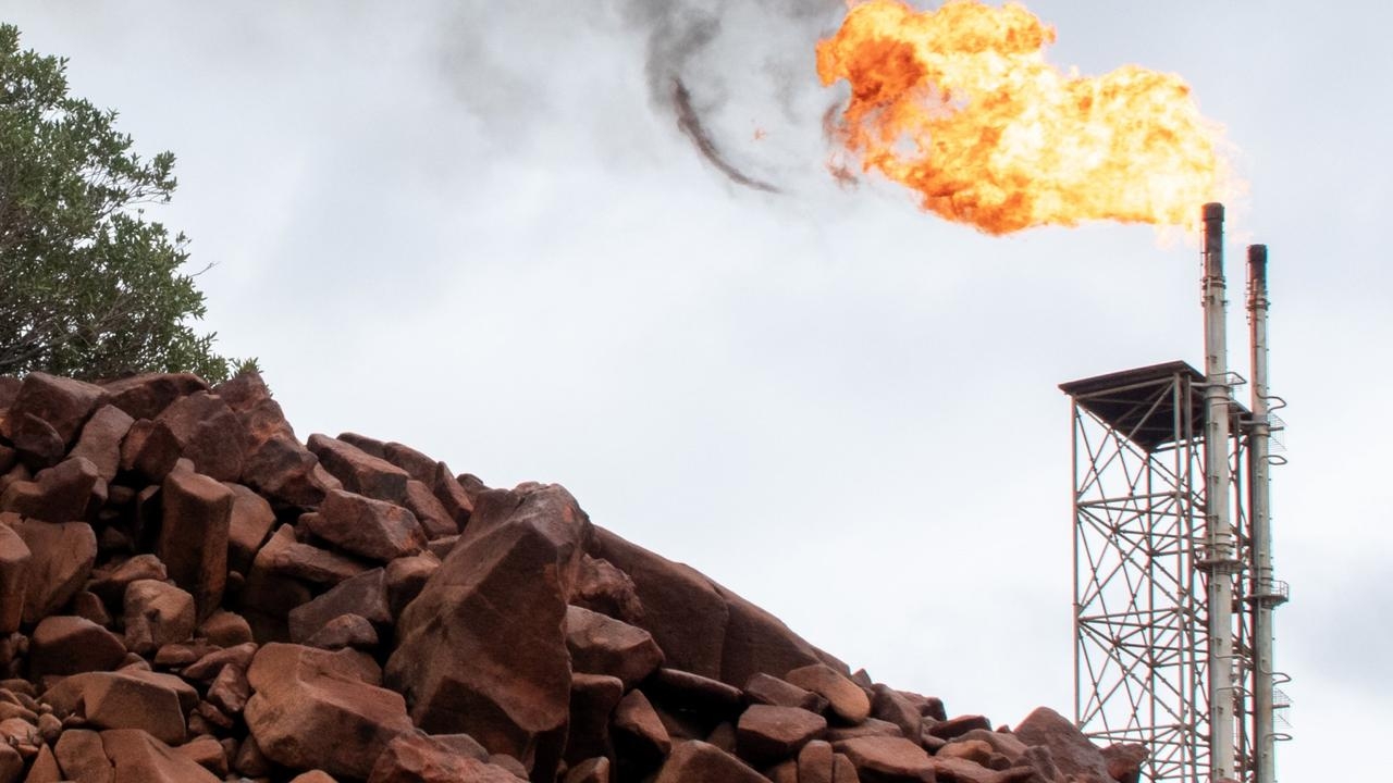 Murray Watt pledges decision on key gas project by month's end after delays