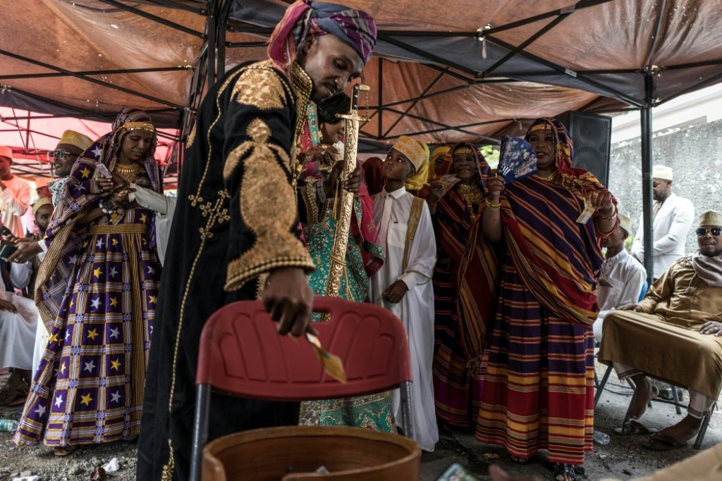 Lavish 'Grand Mariage' weddings celebrate Comoros tradition, society
