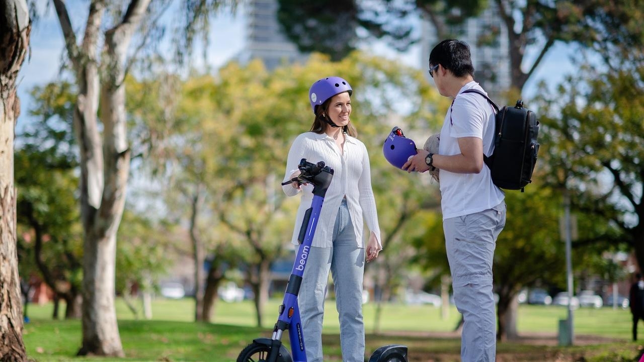 Darwin e-scooter users in line for prizes as part of national safety blitz