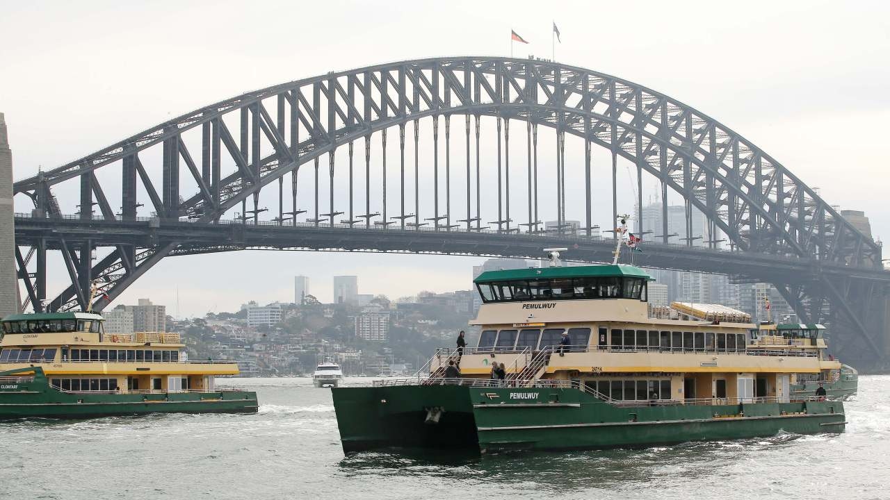 Flood warnings easing across NSW with drier conditions forecast after wet weekend in Sydney