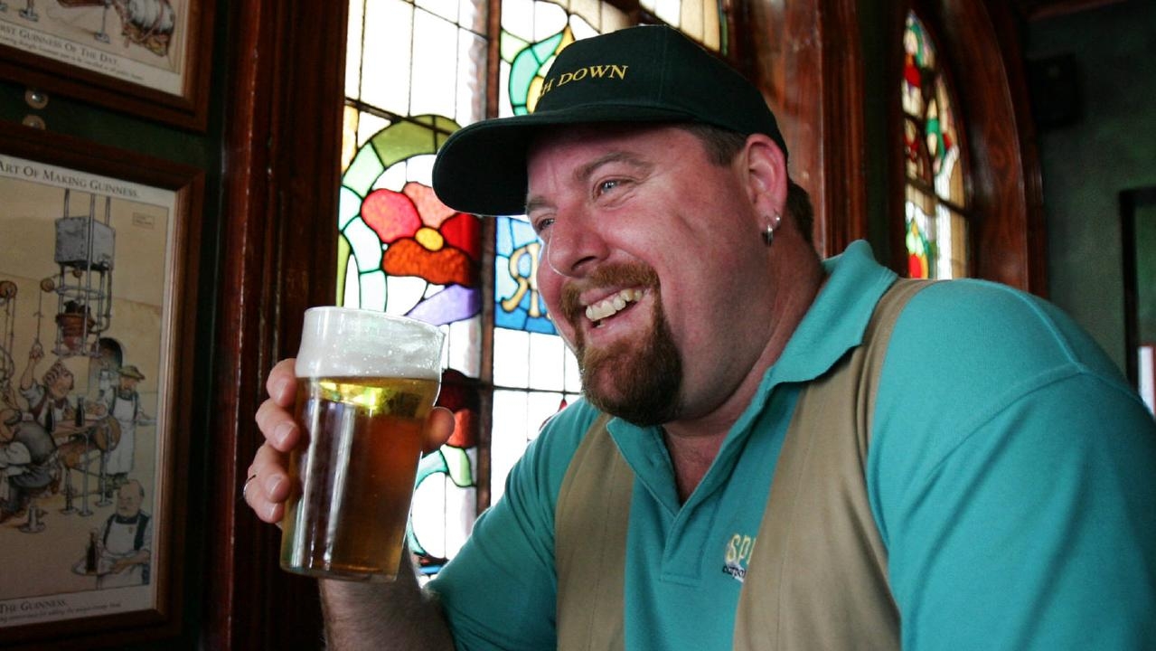 Actor Shane Jacobson reveals plans after buying country Vic pub
