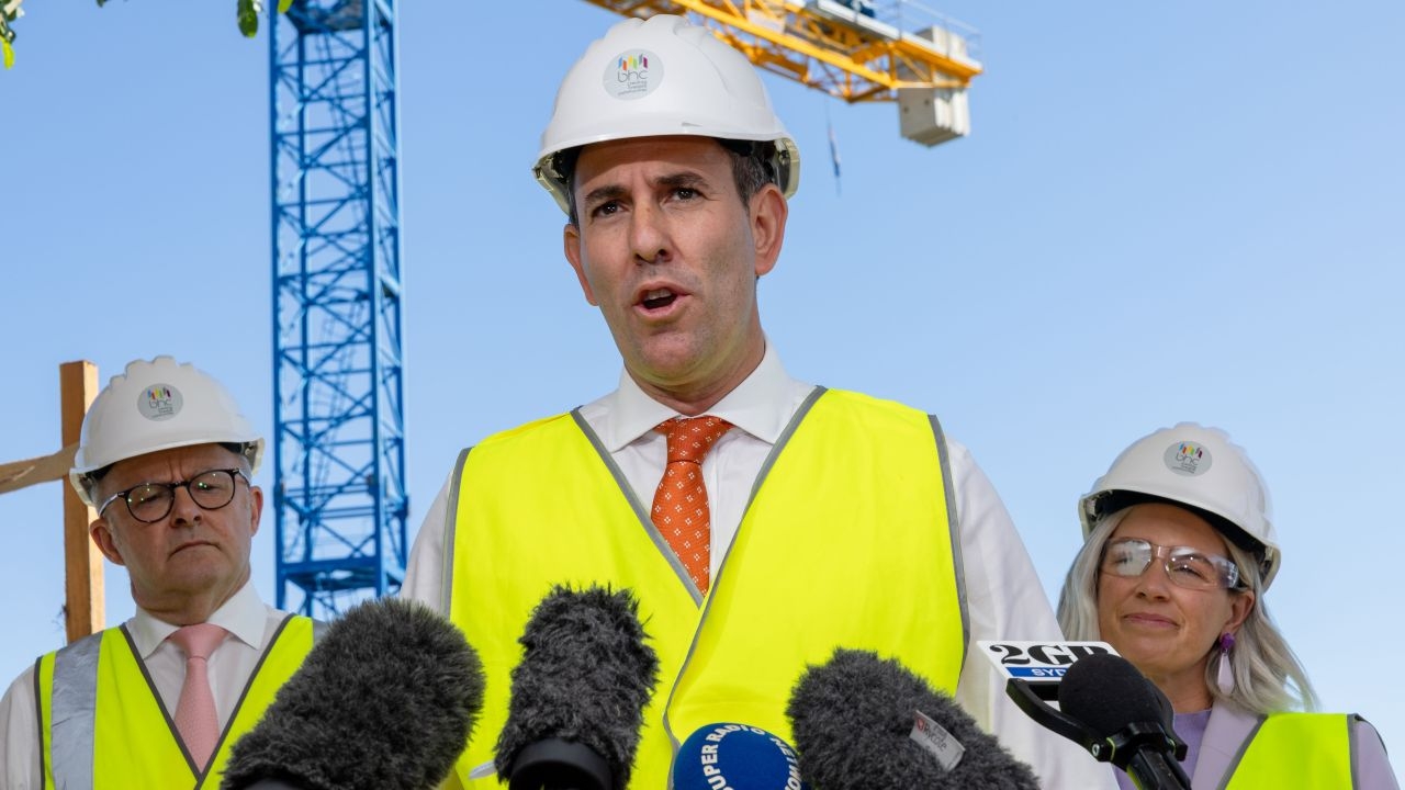 Jim Chalmers continues to wage tireless scare campaign that Coalition would construct nuclear power plant in Peter Dutton's seat of Dickson.