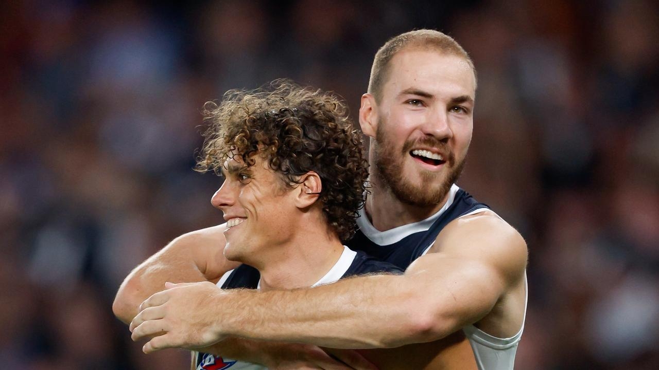 AFL 2025: Carlton coach Michael Voss weighs in on trade talk surrounding trio of stars