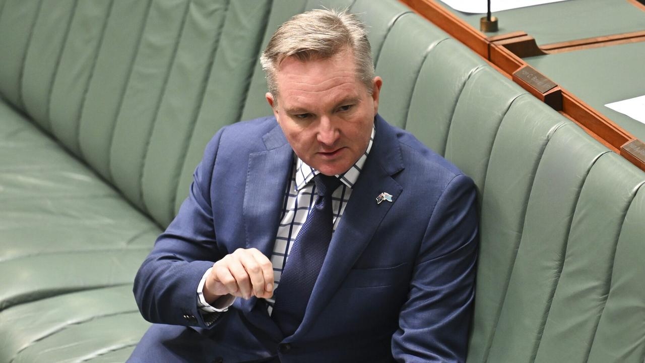 Chris Bowen argues ‘unwinding' net zero would take Australia backwards