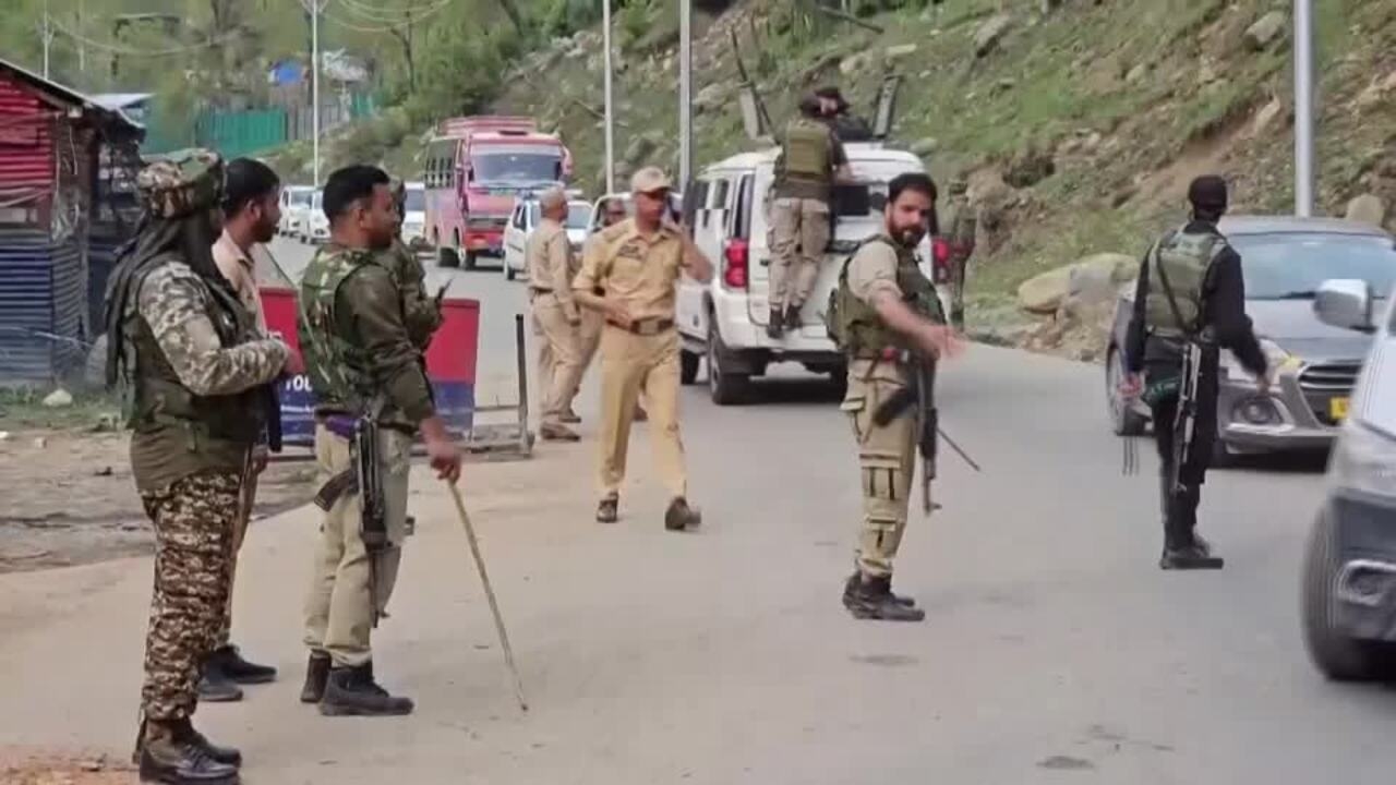 Suspected militants carry out deadly attack in Indian Kashmir, sources say
