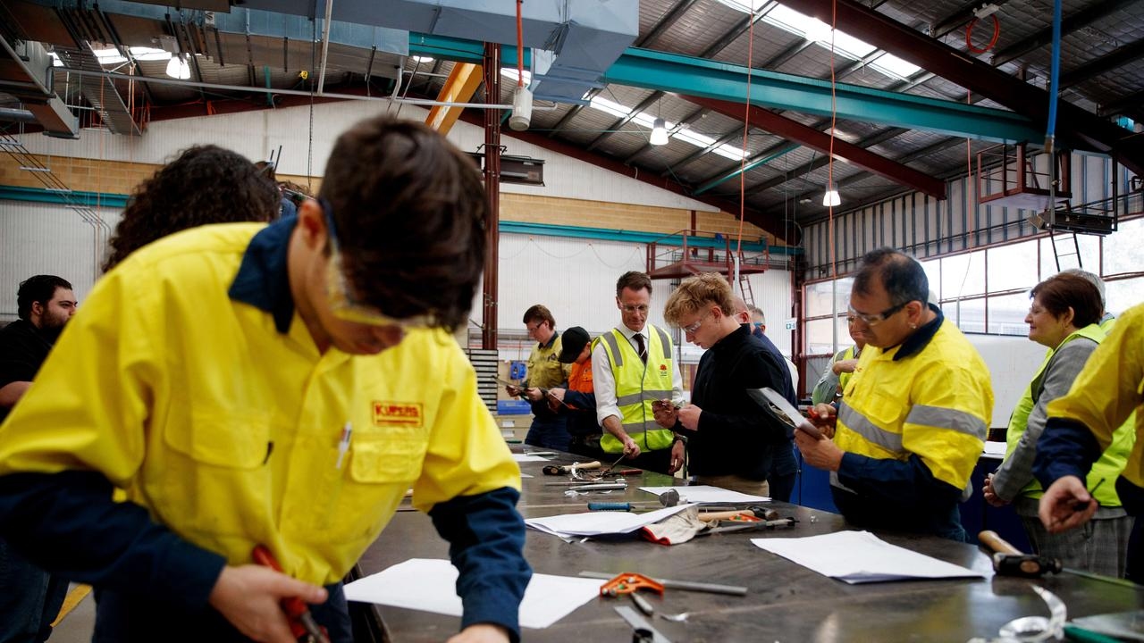 About 100 jobs to be cut at TAFE NSW after cuts to transport, regional development agencies