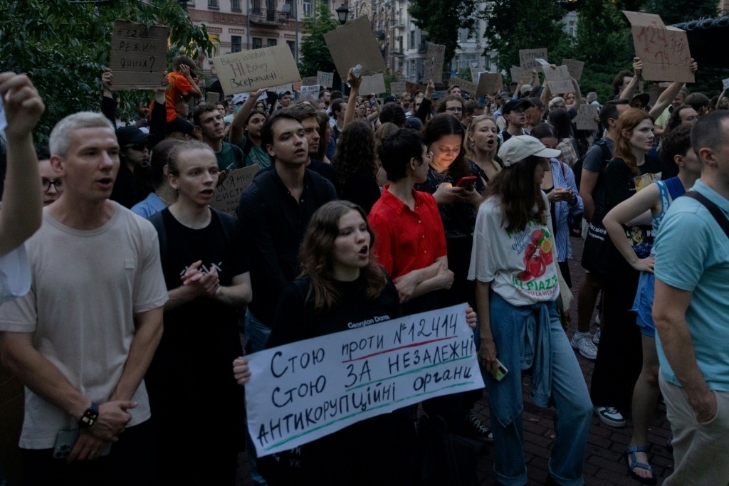 Ukraine curbs anti-corruption agencies, sparking rare protests
