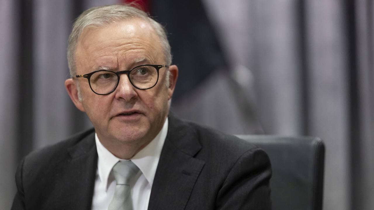 ‘Bare minimum': Labor lowers ‘the bar' with English test marks for visas
