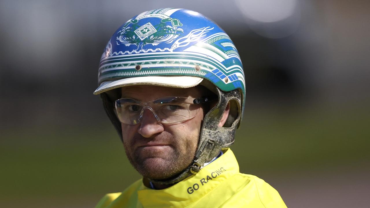 Harness racing: Top NSW driver Luke McCarthy to partner Victorian pair in dual Oaks bid at Menangle