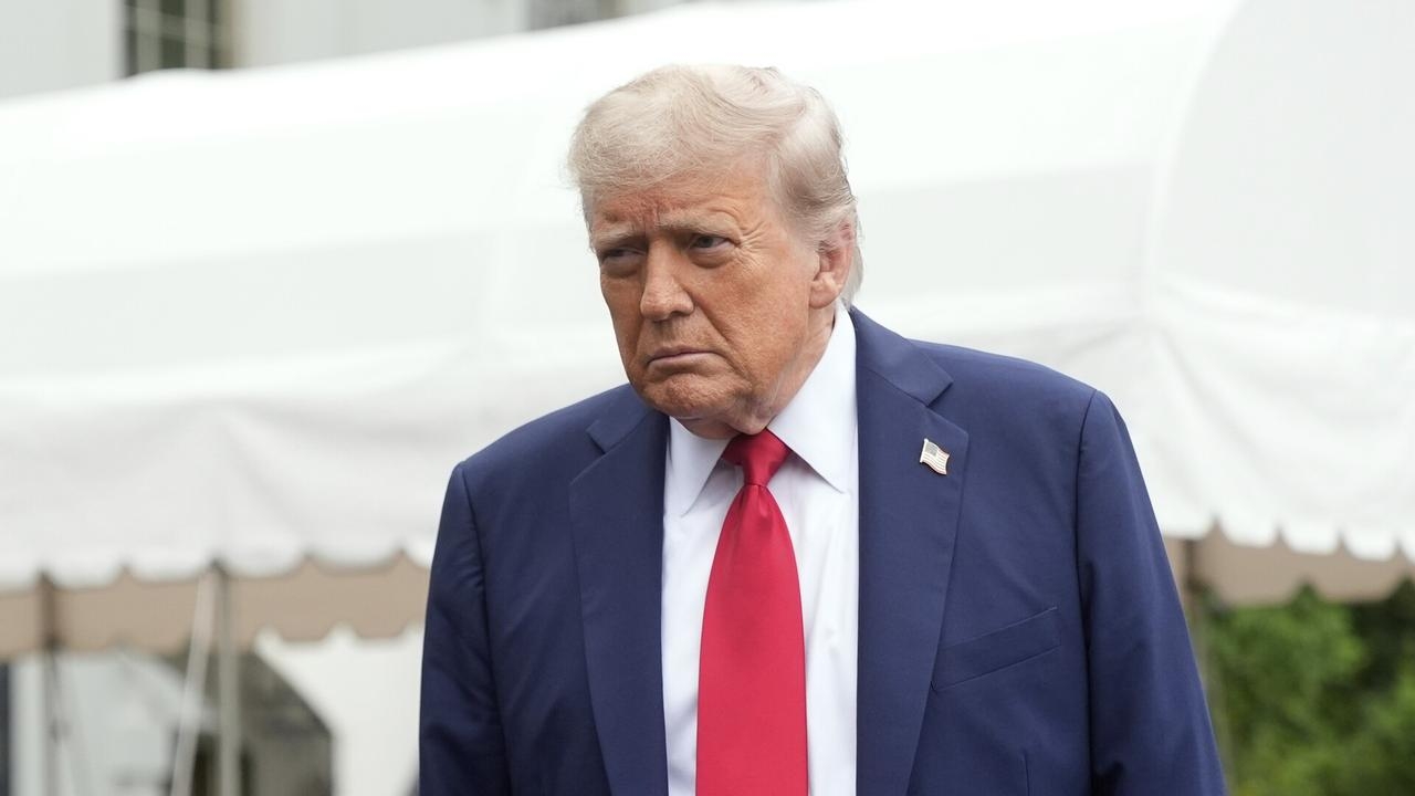 Trump looks ‘uncharacteristically sombre' ahead of critical Iran move