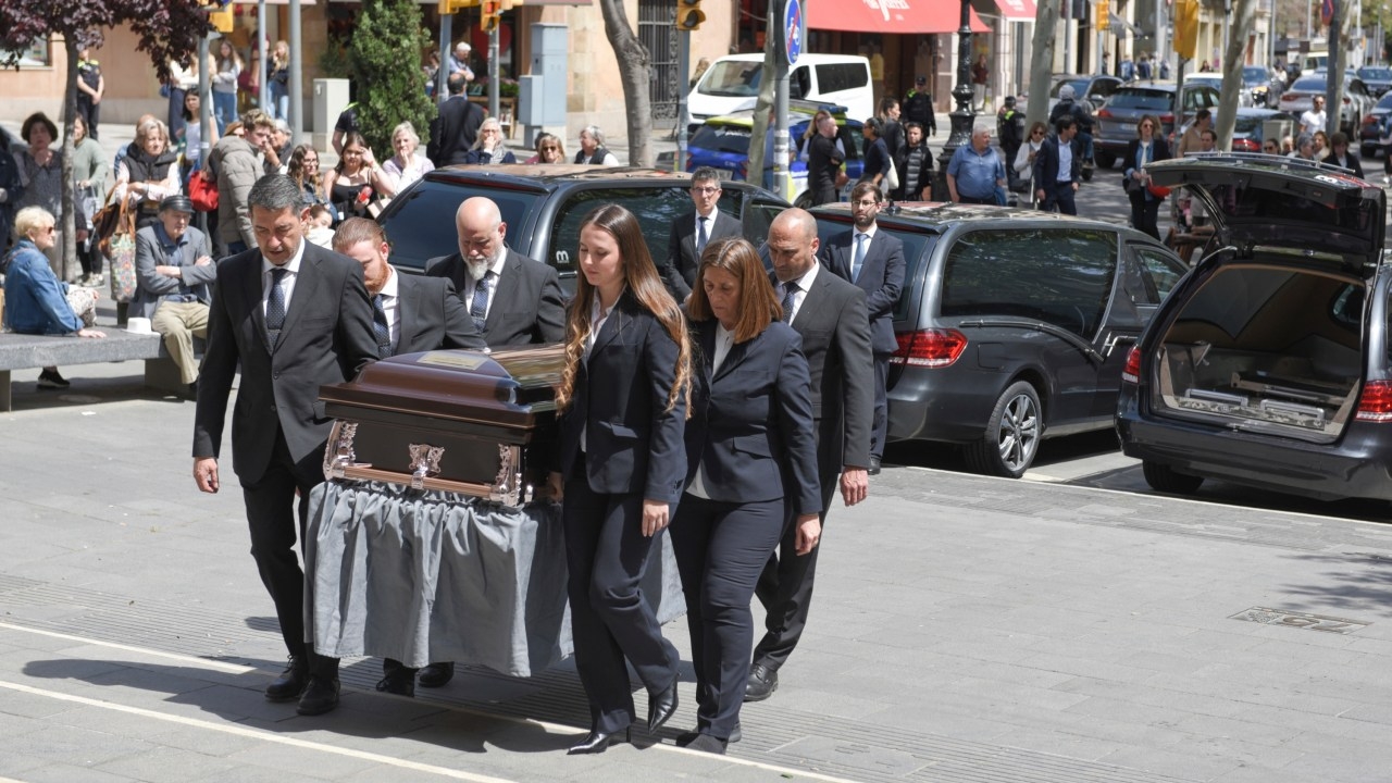 Hudson River helicopter crash victims laid to rest in Barcelona to the tune of Frank Sinatra's ‘New York, New York'
