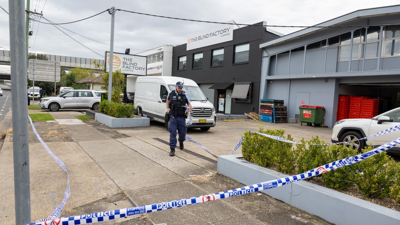 Escaped Immigration detainee Paea Teu arrested for alleged stabbing and assault of border workers on way to airport