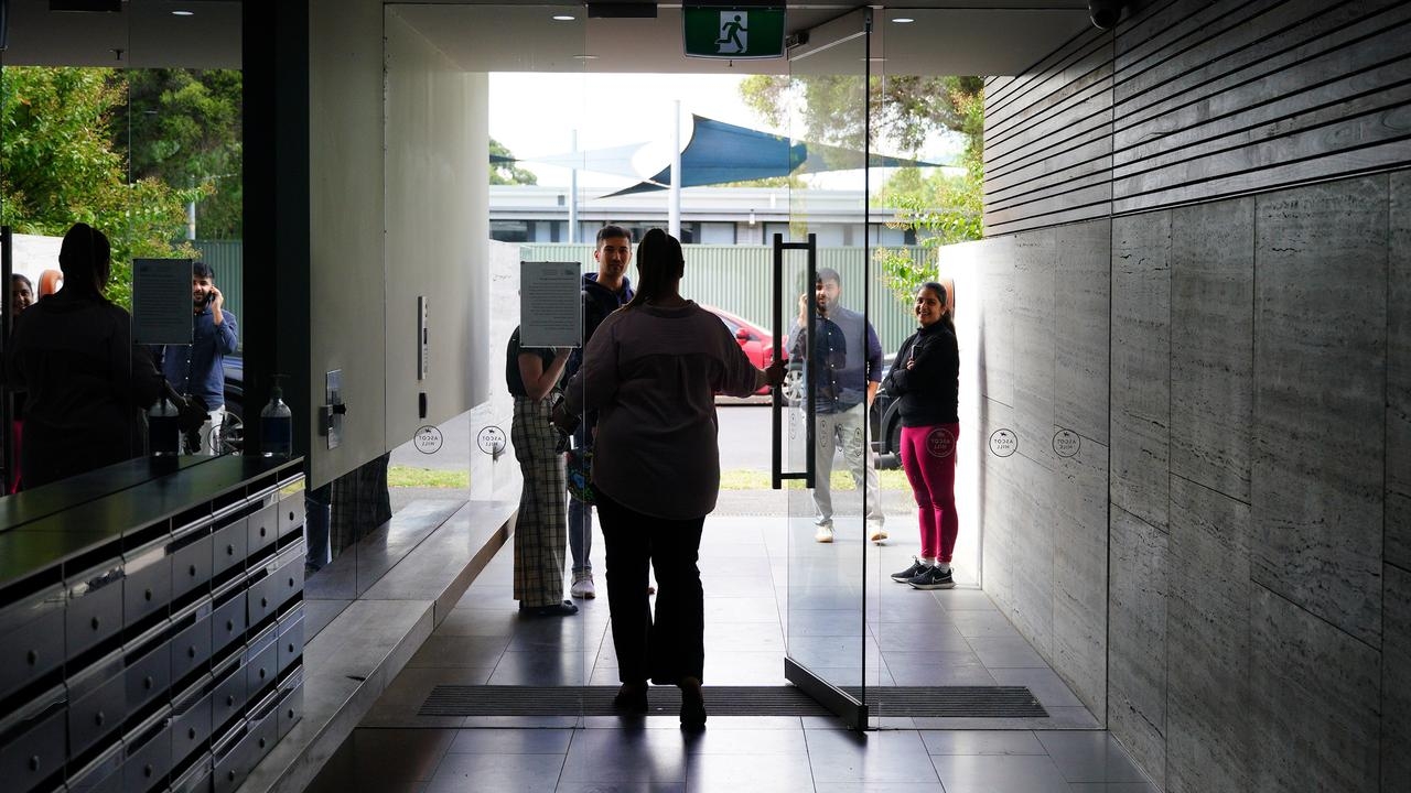 ‘Tough' call as rents fall in 129 Melbourne suburbs