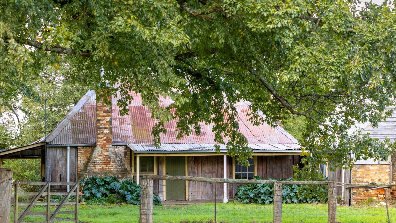 NSW Southern Highlands holding hits the market