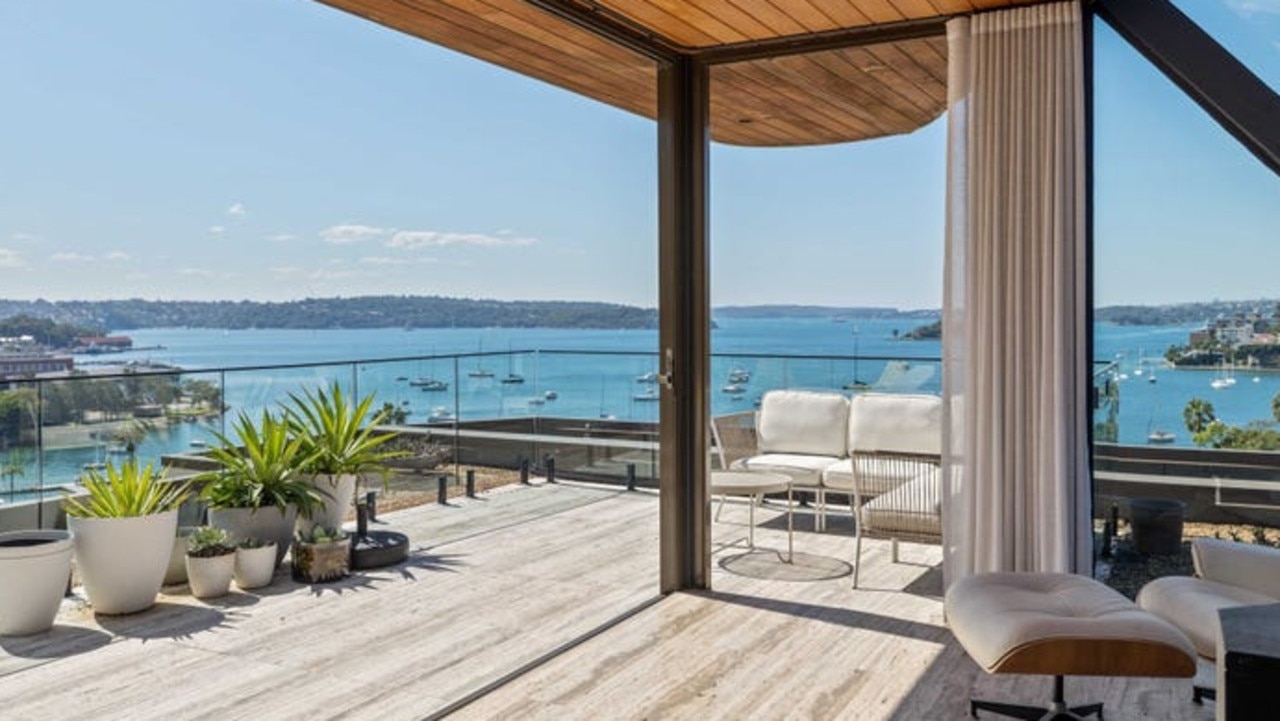 Collette Dinnigan buys luxury Elizabeth Bay penthouse