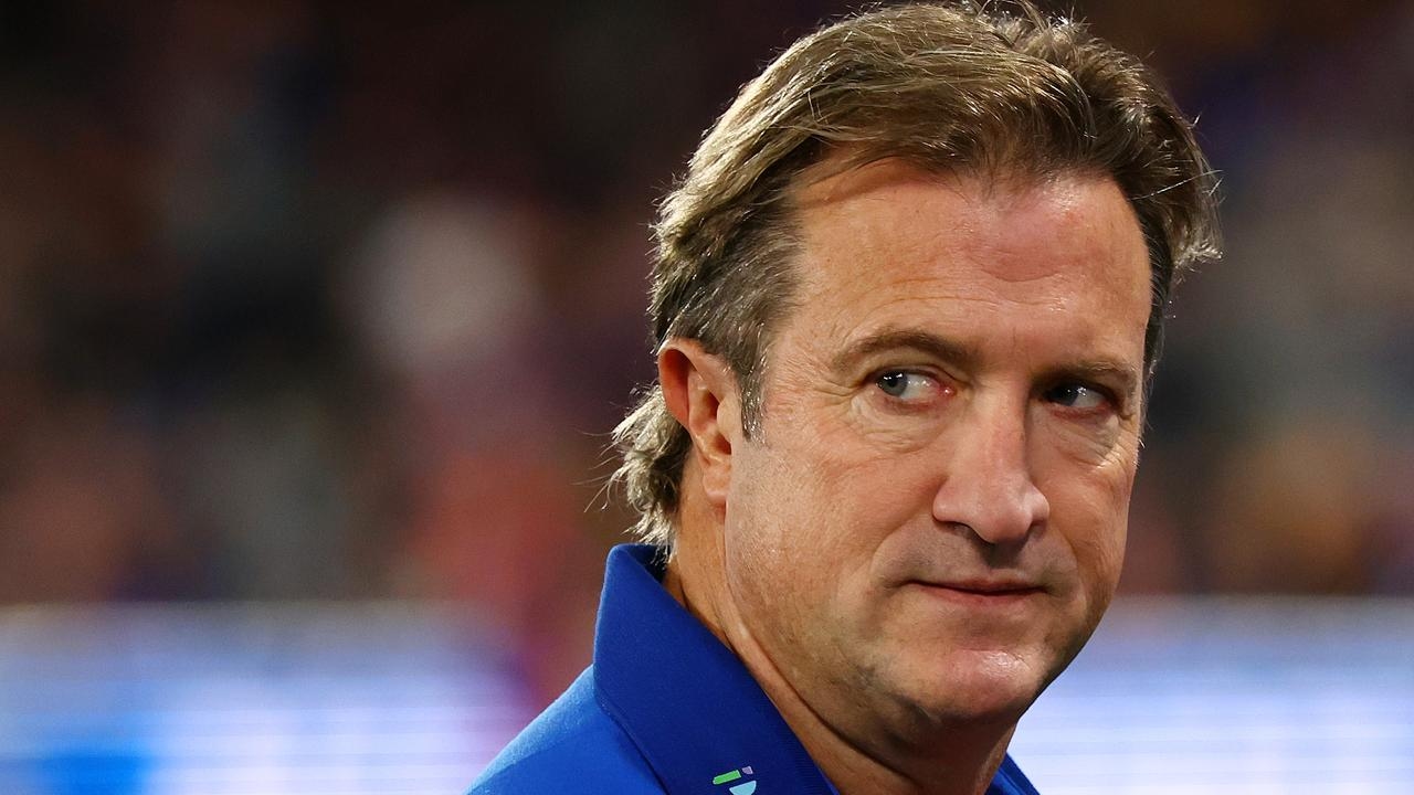 Former Bulldog Lin Jong opens up on Luke Beveridge's reaction to secret Collingwood tour