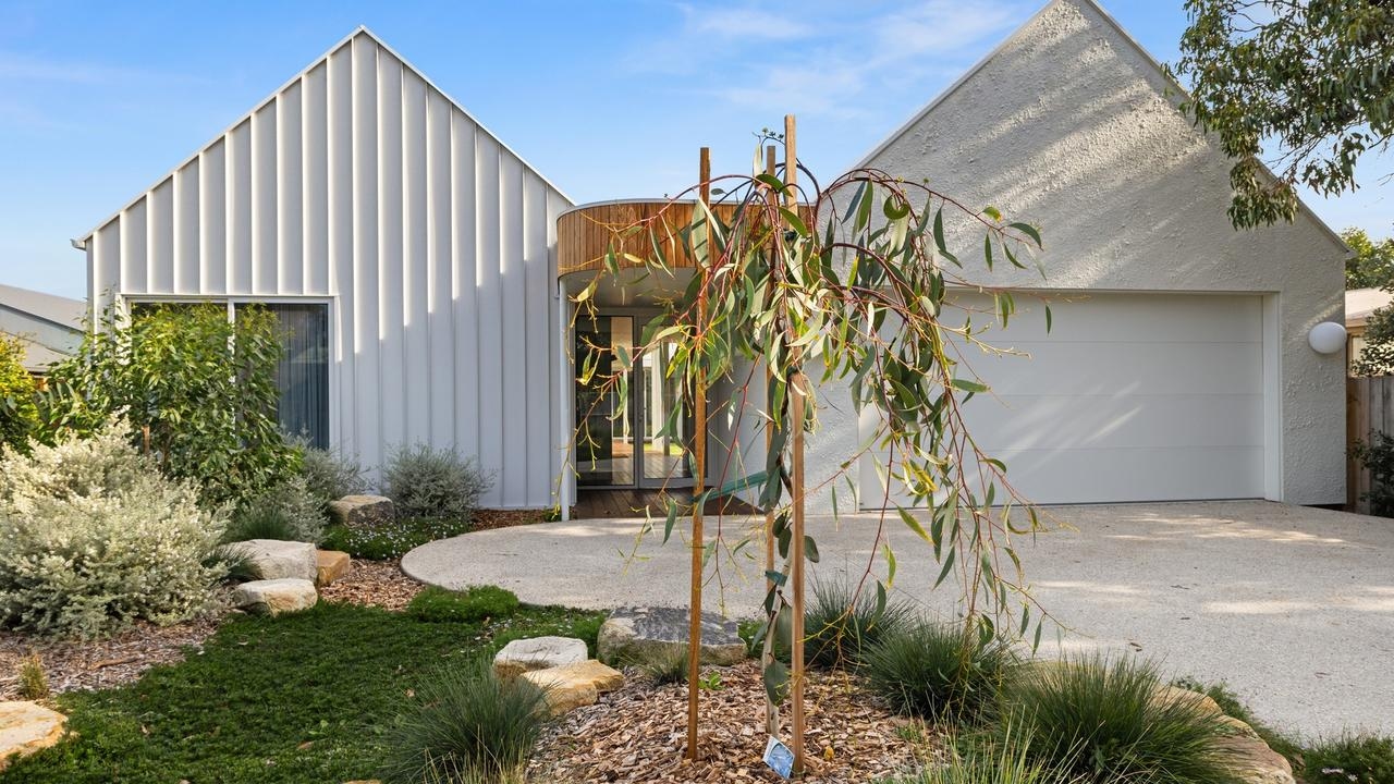 Best custom build award winner scoops an auction win