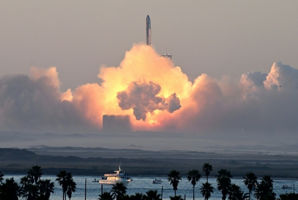 Trump orders space regulations eased in win for Musk