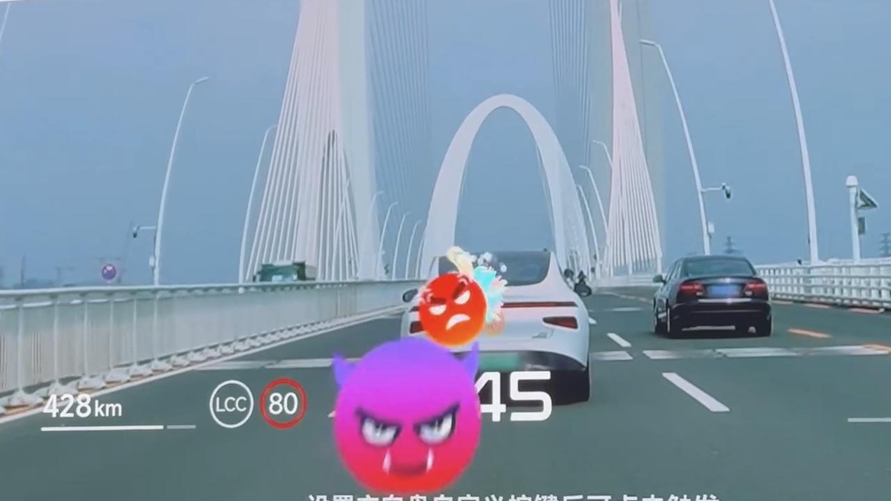 Bizarre ‘Nintendo' solution to huge road problem