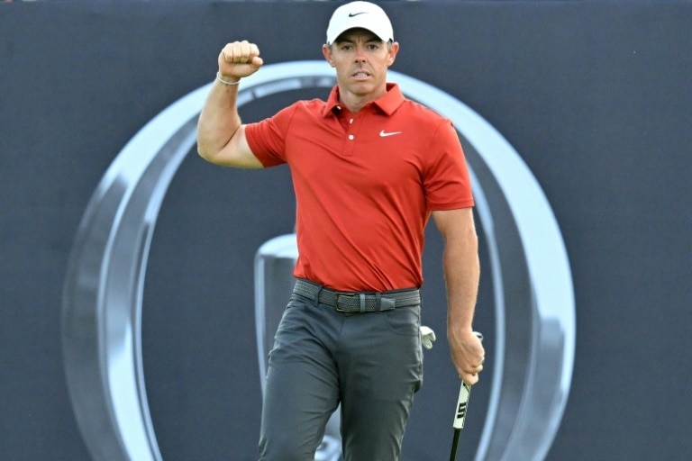 Scheffler takes one-shot lead into British Open third round