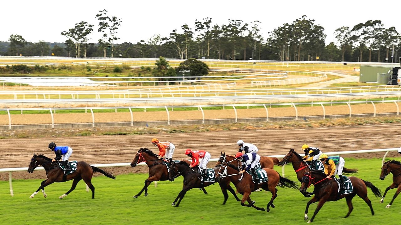 Early morning track inspection to decide Warwick Farm's fate