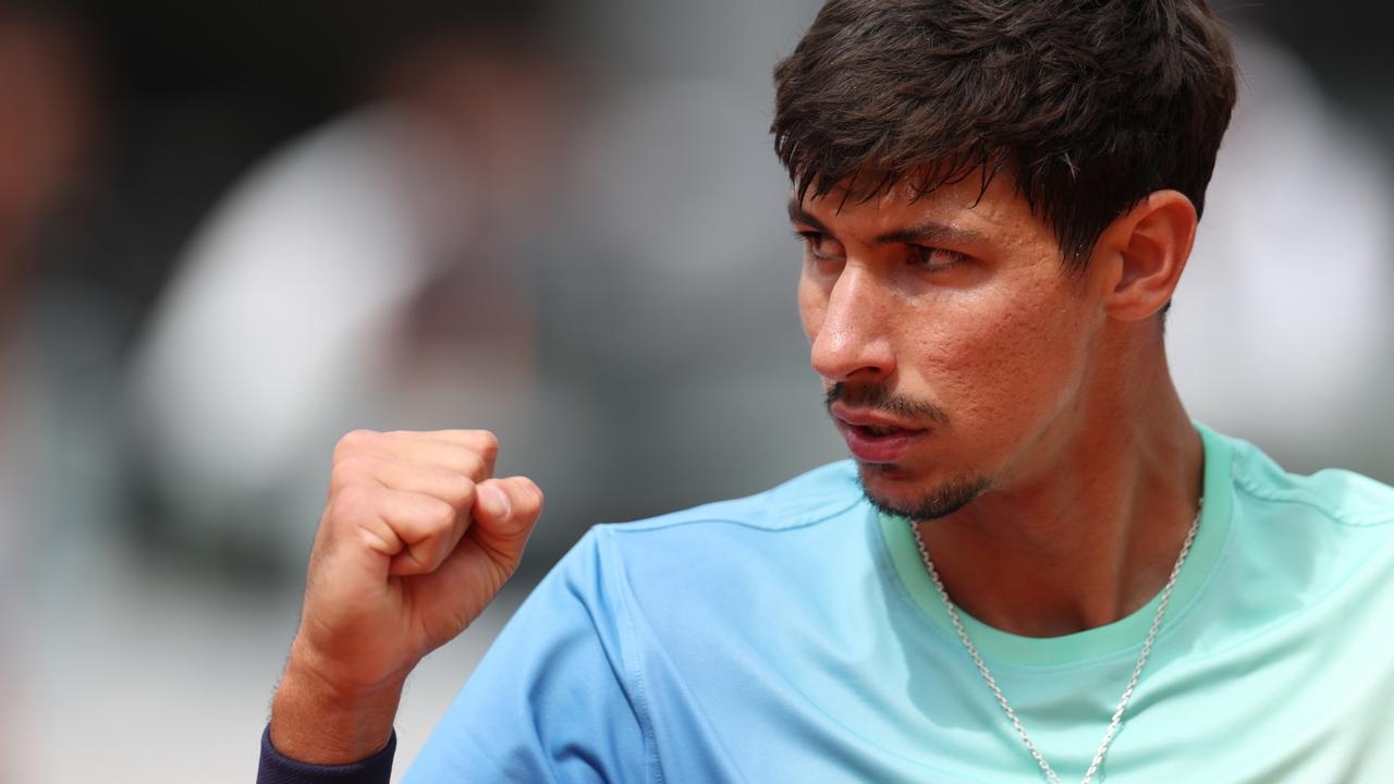 French Open 2025: Alexei Popyrin wins, Ajla Tomljanovic loses
