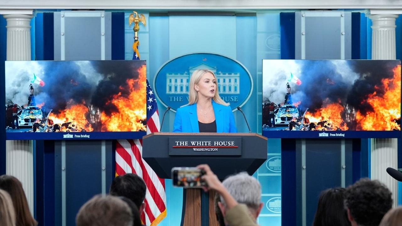 ‘Mob violence is being stomped out': White House's fiery statement on anti-ICE protests