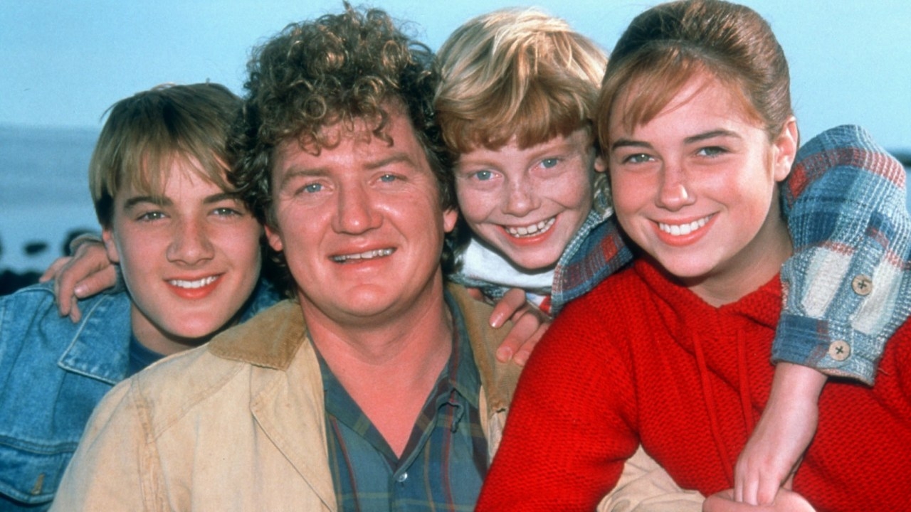 From military service to séances: What the cast of Aussie kids TV phenomenon Round The Twist are up to now