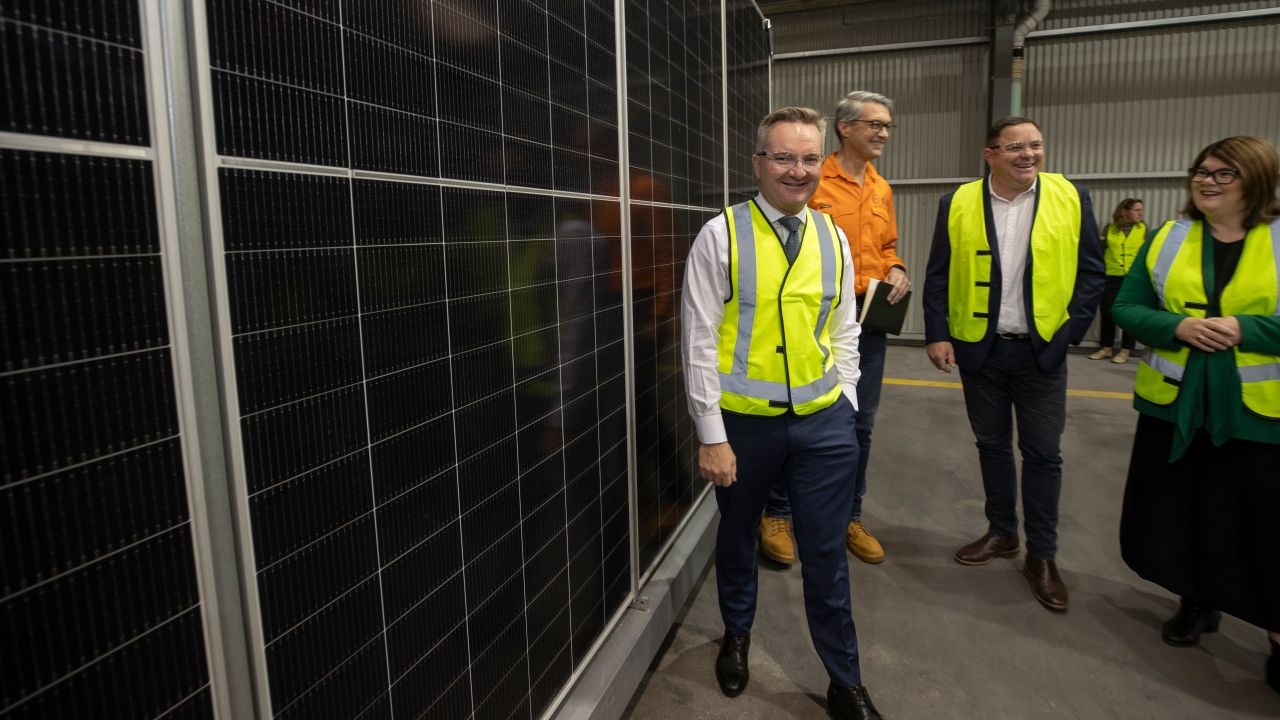 Energy Minister Chris Bowen branded a 'snake' by Nationals MP Barnaby Joyce over net zero 'guilt trip'