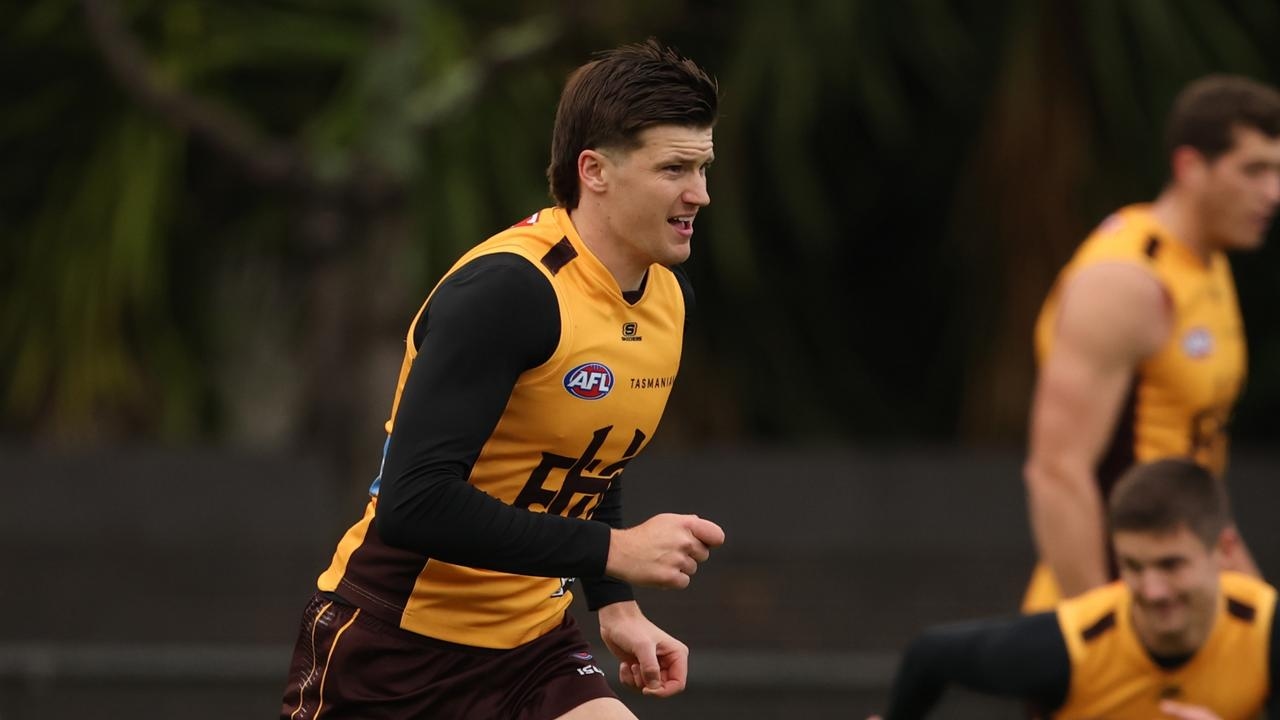 AFL 2025: Hawthorn will welcome back forward Mitch Lewis from injury this weekend