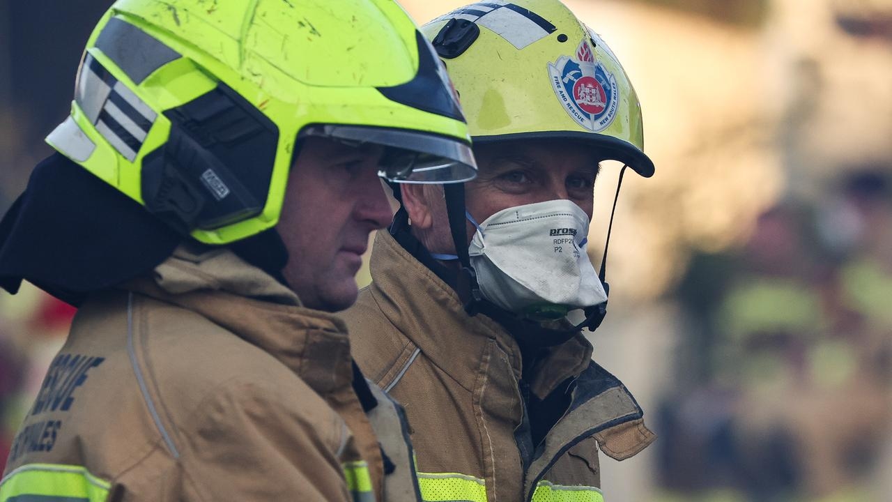 Fire forces evacuation in inner-Sydney