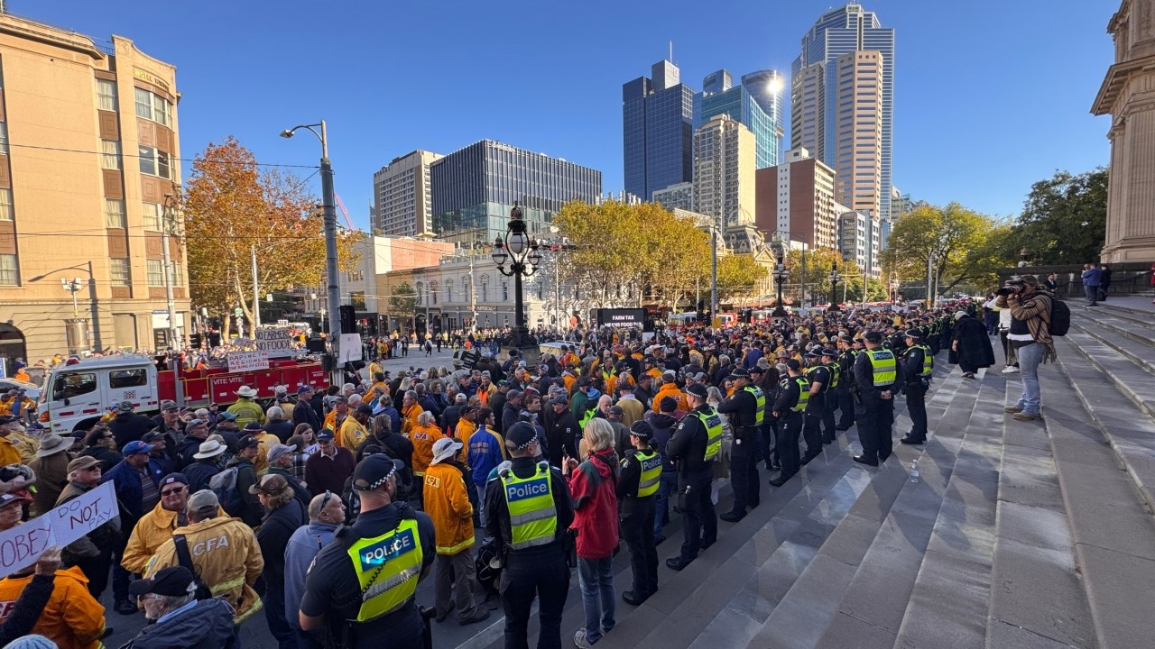 'Land tax by stealth': Victorian Liberals pledge to scrap Labor's emergency services tax as thousands descend to protest Allan government
