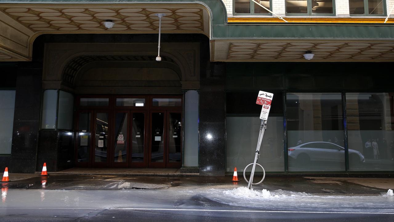 Havoc as Sydney's biggest court evacuated