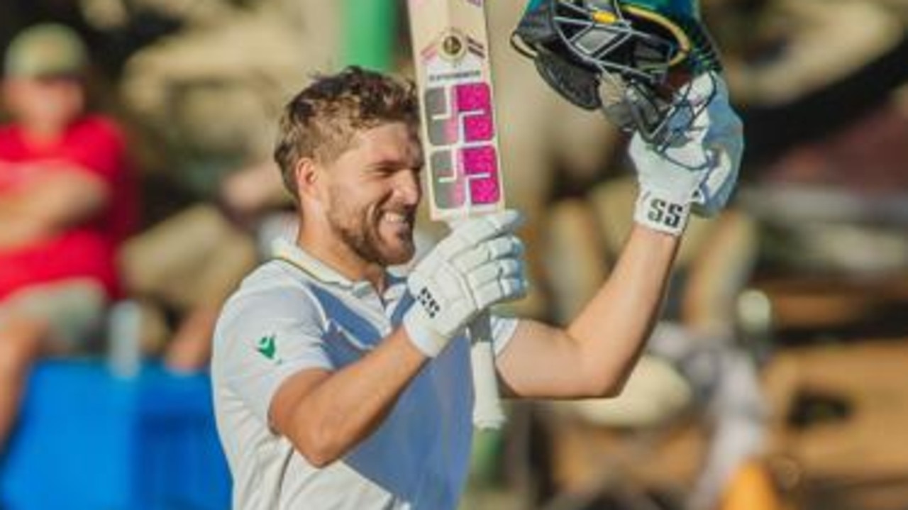 Cricket divided as South African declares before Brian Lara record