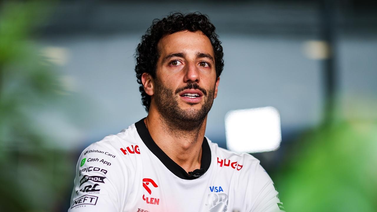 Legend Mark Skaife's bold call out to recruit Daniel Ricciardo