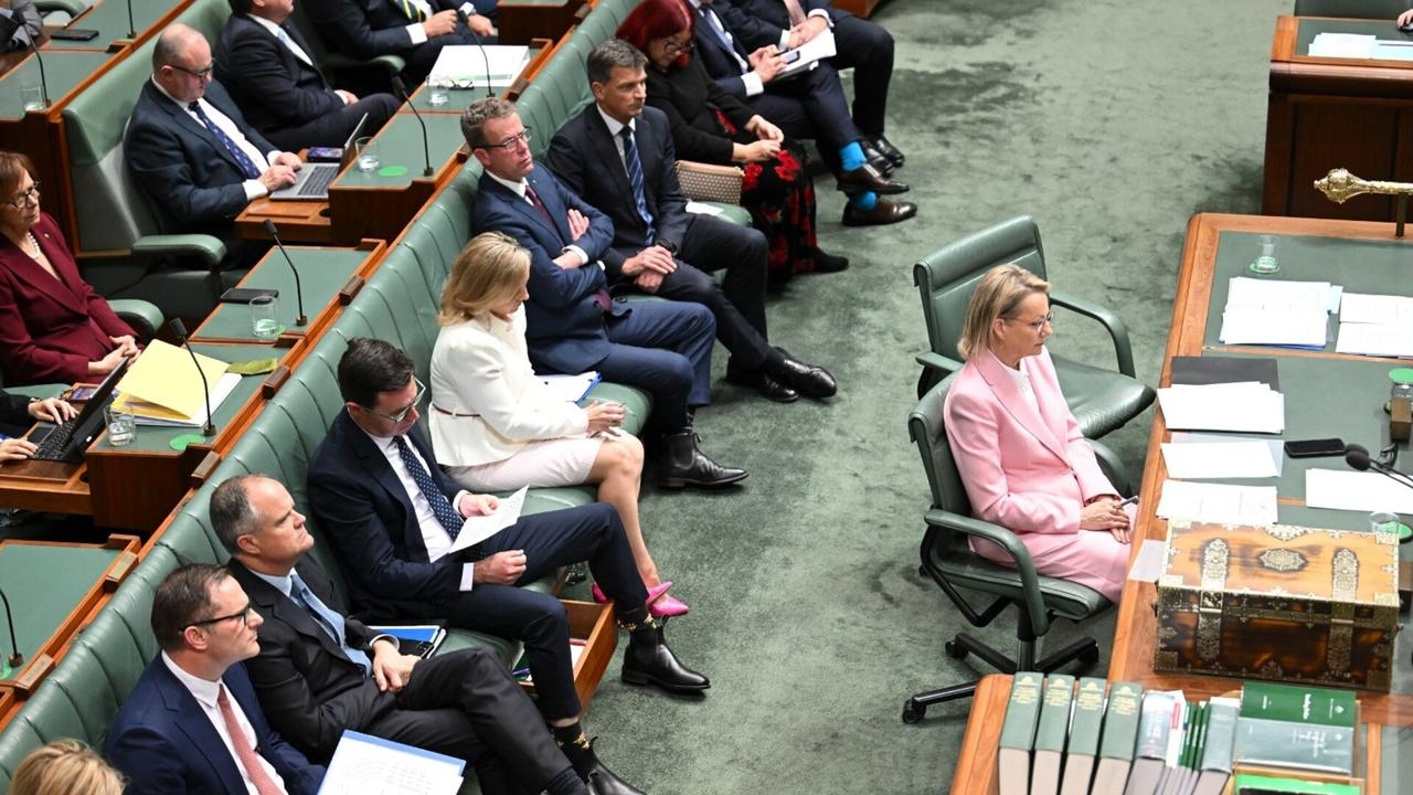 Coalition enters 48th Parliament with lowest ever seat tally in its history