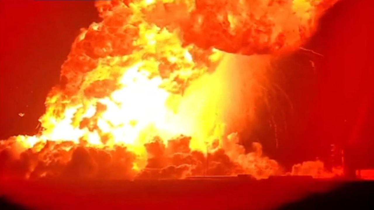 ‘Terrible disaster': SpaceX test rocket explodes